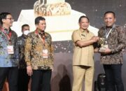 Pemerintah Kabupaten Sampang Berhasil Meraih Penghargaan Universal Health Coverage (Uhc) Award Pertama Di Madura.