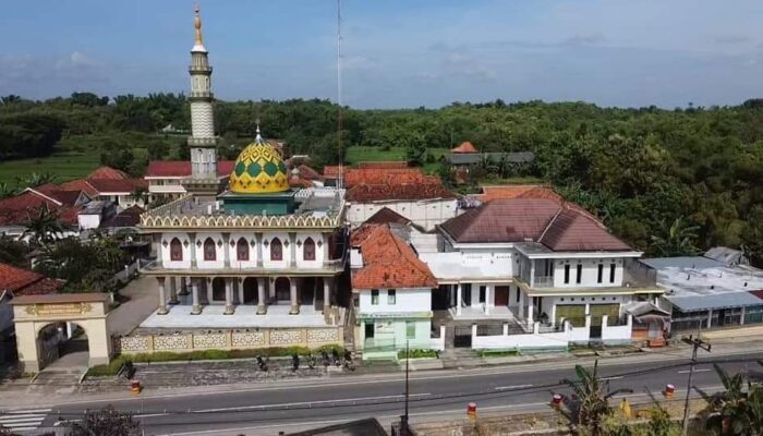 Menyelami Tradisi A Glenon: Memahami Budaya Madura Di Desa Daleman