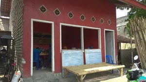 Warung Sate Bu Tari Sampang