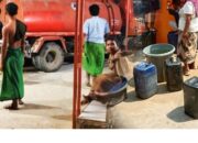 Bantuan Air Bersih Membawa Kegembiraan Di Robatal, Sampang