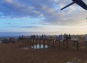 Keindahan Sunset Di Pantai Dhamarwulan: Wisata Favorit Di Sampang