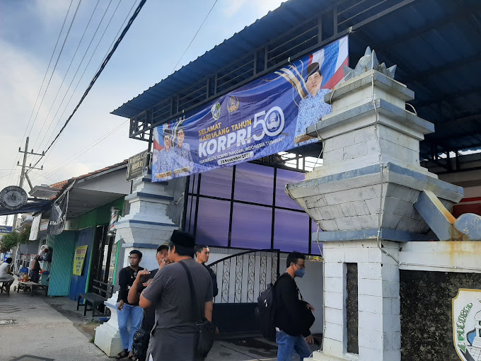Disporabudpar Sampang: Dukungan Minim untuk Pelaku Seni 1 Kantor Disporabudpar Sampang