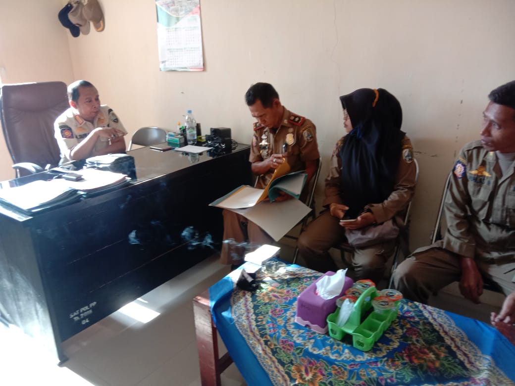 Polisi Pamong Praja (PP) Kabupaten Sampang: Semangat Dedikasi dan Pemberantasan Rokok Ilegal 1 Sosialisasi perundang-undangan tentang cukai ke desa taman kec sreseh rabu 6 september 2023