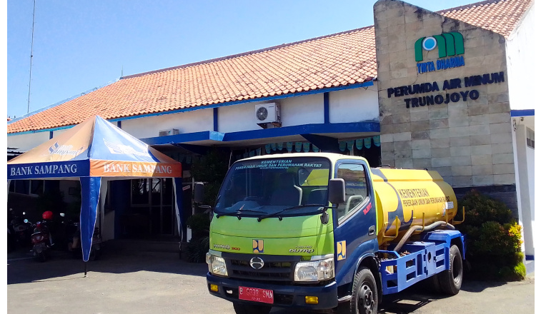 Krisis Debit Air di Sampang: PDAM Trunojoyo Berjuang Melawan Kemarau Panjang 1 Kantor PDAM Trunojoyo Kabupaten Sampang (Foto: suaraindonesia.co.id).