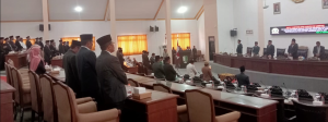 Rapat Paripurna Dprd Sampang Menjadi Istimewa Dengan Peringatan Maulid Nabi Muhammad Saw