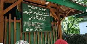 Makam Sayyid Ustman Bin Ali Bin Abdillah Al-Habsyi Desa Tamberu Barat