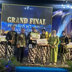Grand Final Kacong Cebbing 2025: Meriah, Penuh Makna, Dan Siap Pacu Pariwisata Sampang!